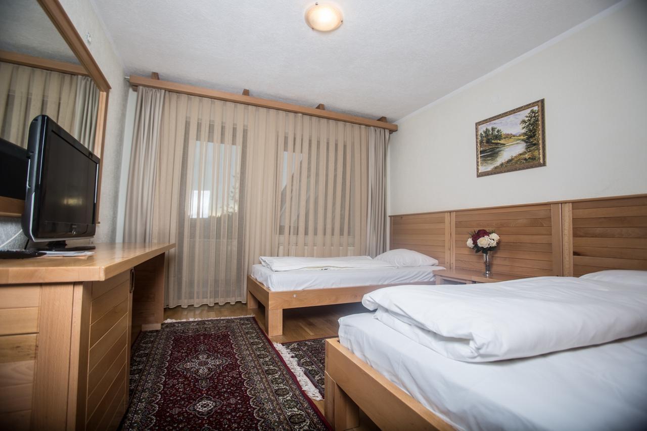 Hotel Borici Sjenica Zewnętrze zdjęcie